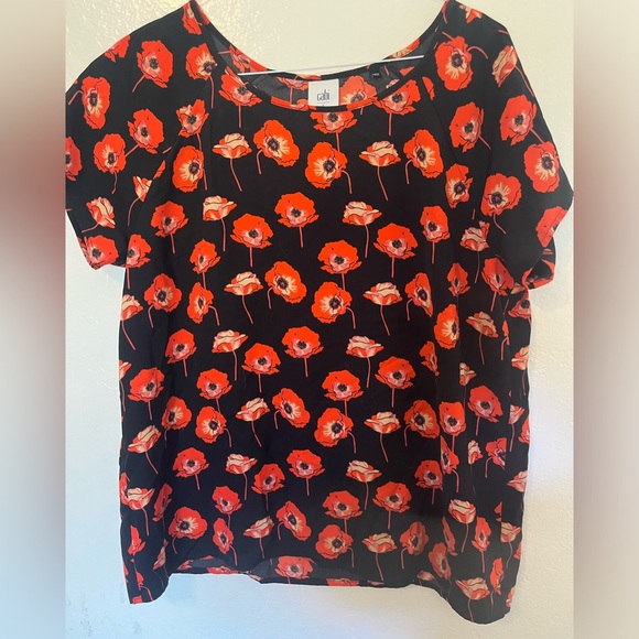 CAbi Tops - Cabi L blouse